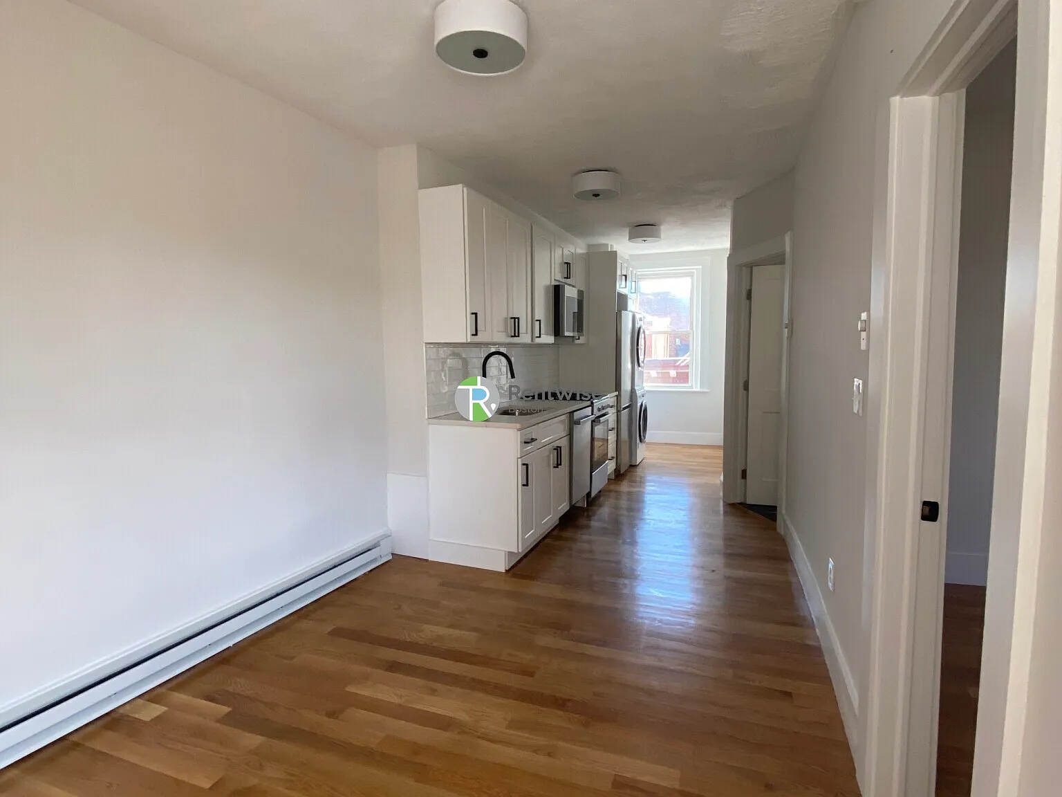 2 bed, 1.0 bath, $3,000 — Photo 4