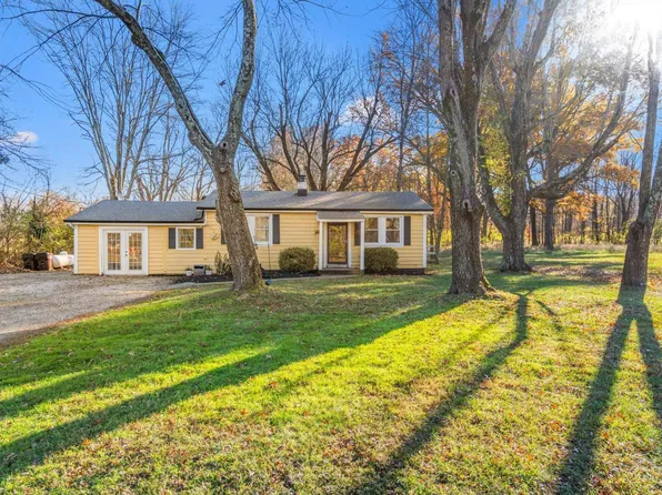 2806 S Bantam Rd, Bethel, OH 45106