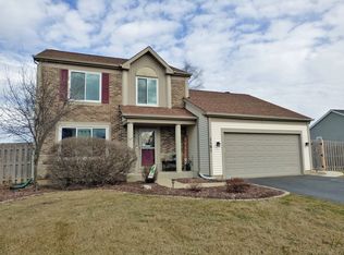 1101 Millcreek Ln, Algonquin, IL 60102