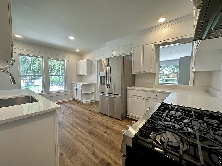 4208 Murphy Rd — Photo 21