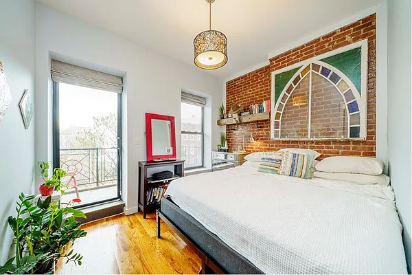 Rented by Douglas Elliman | media 8