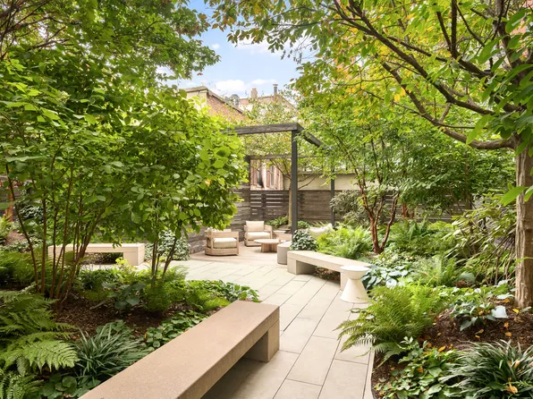 75 Kenmare Street image 9 of 10