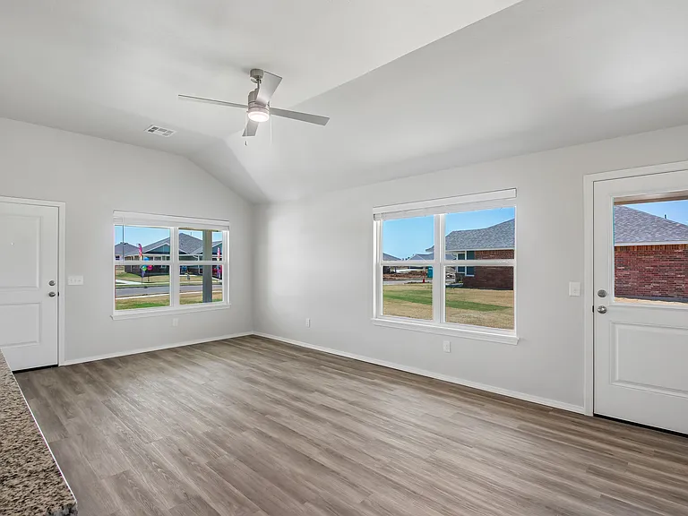 Enclave Estates — Photo 28