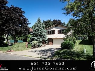 1965 N Park Dr, Saint Paul, MN 55119