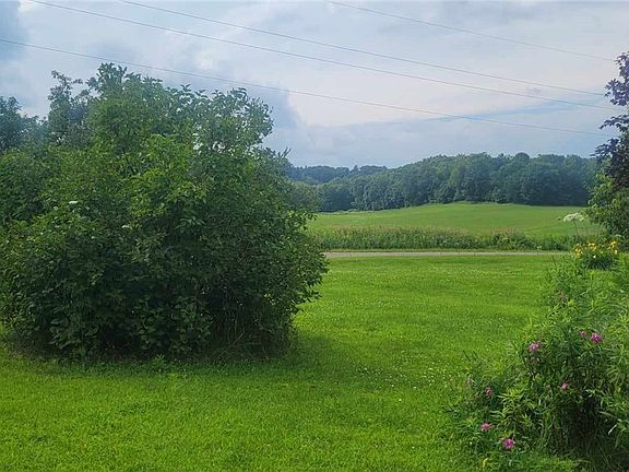 5th image of N3520&N3502 E Bluff Road