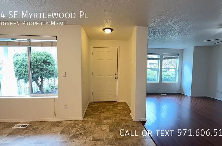 664 SE Myrtlewood Pl — Photo 29