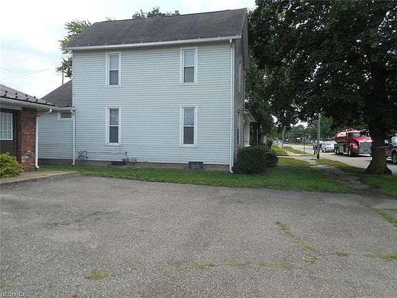 5th image of 151 S Wooster Ave