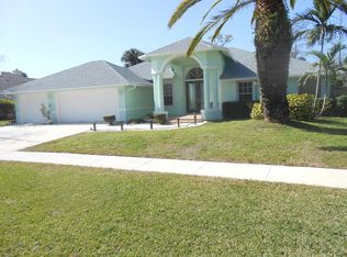 1377 Torrington Ave, Wellington, FL 33414