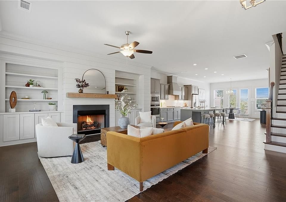 1st image of 1910 Skyfall Cir