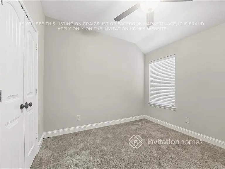 237 Dakota Dr — Photo 15