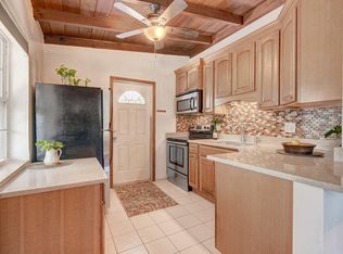 810 NE 3rd Ave, Pompano Beach, FL 33060