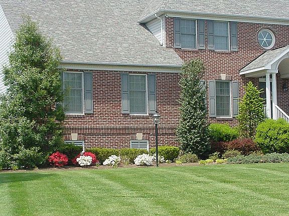 2nd image of 6300 Rockbridge Pl