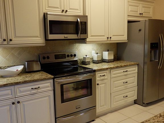 5th image of 6136 Jasmine Vine Dr