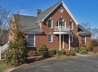 131 Windmere Trl, Moneta, VA 24121