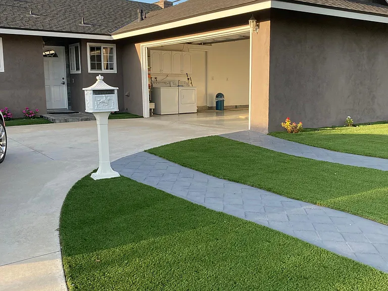 6811 Oxford Dr — Photo 9