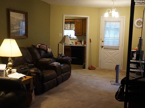 4th image of 417 Gabe Ct