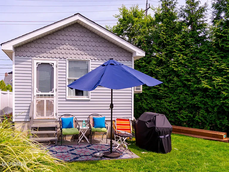 18 Valentine St #REAR — Photo 1