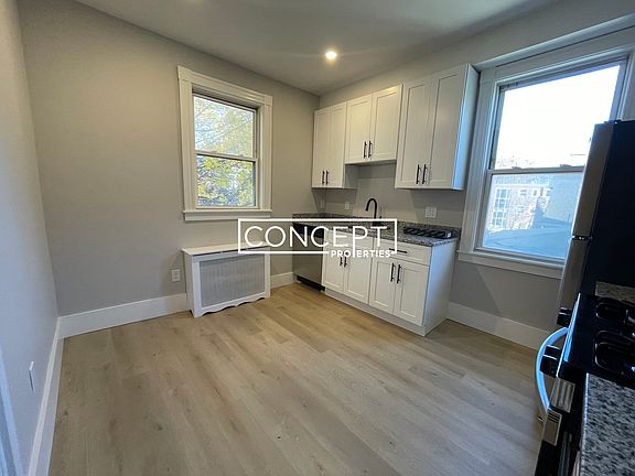 2nd image of 14 Pond St #3TS