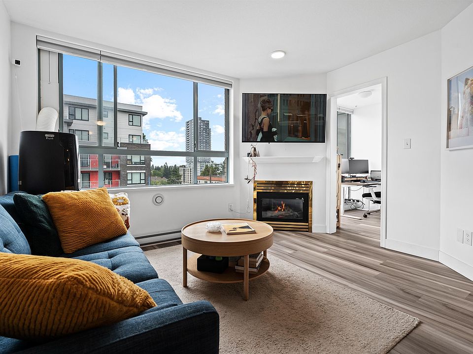 1st image of 5818 Lincoln St #302