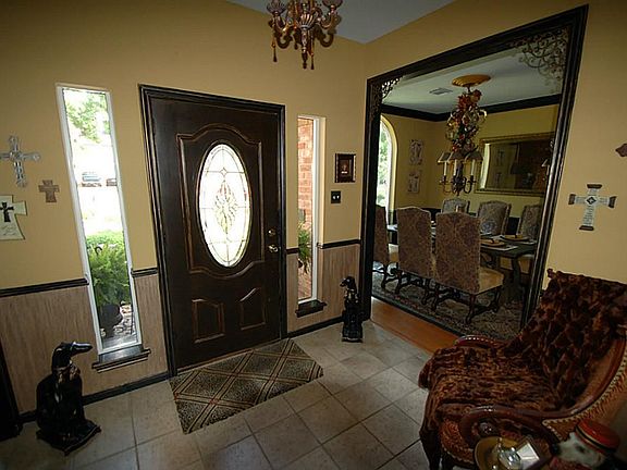 4th image of 6326 Seegers Trail Dr