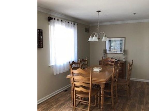 3rd image of 312 Paoli Pointe Dr