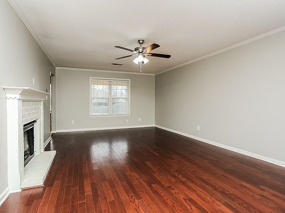 4th image of 9200 Loganberry Ln