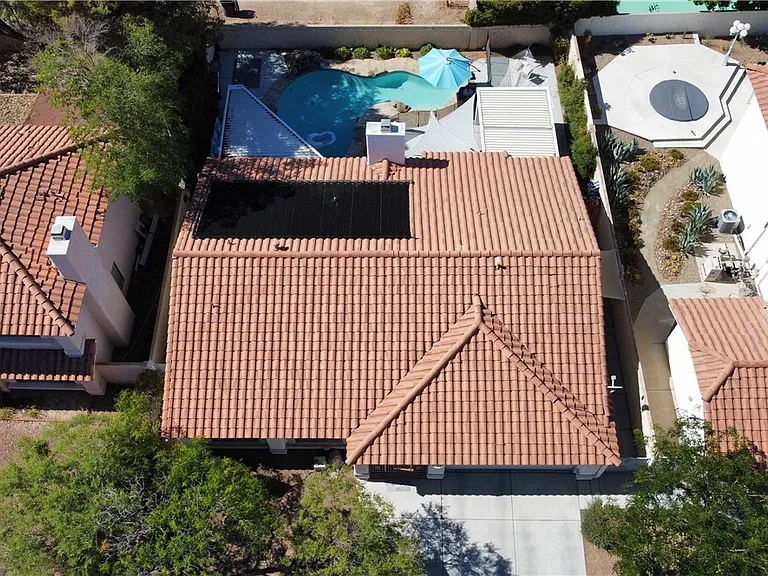 9009 Feather River Ct — Photo 6