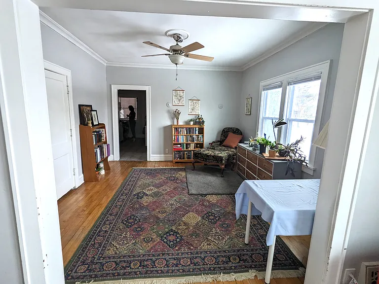 1002 29th Ave NE #2 — Photo 8