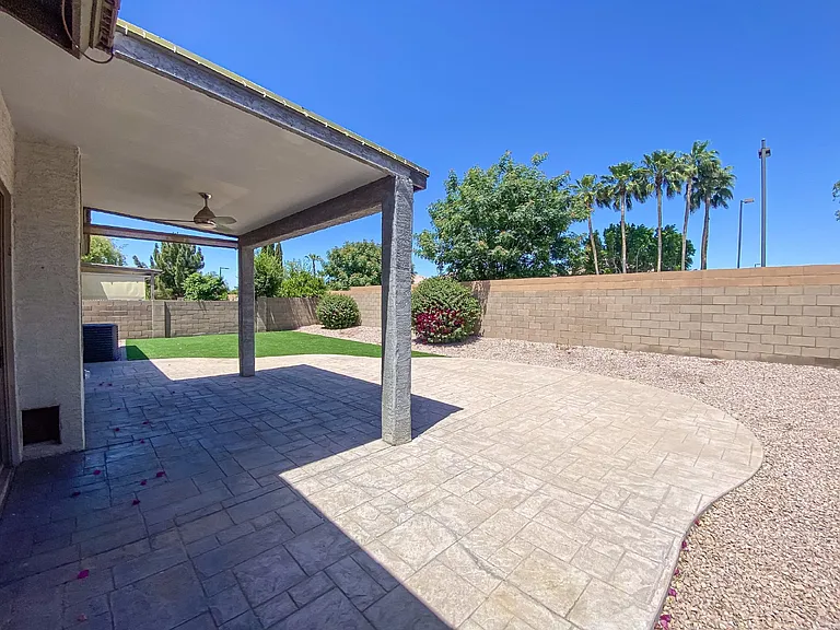 3918 E Juanita Ave — Photo 28