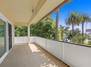 1002 12th St #205, Santa Monica, CA 90403