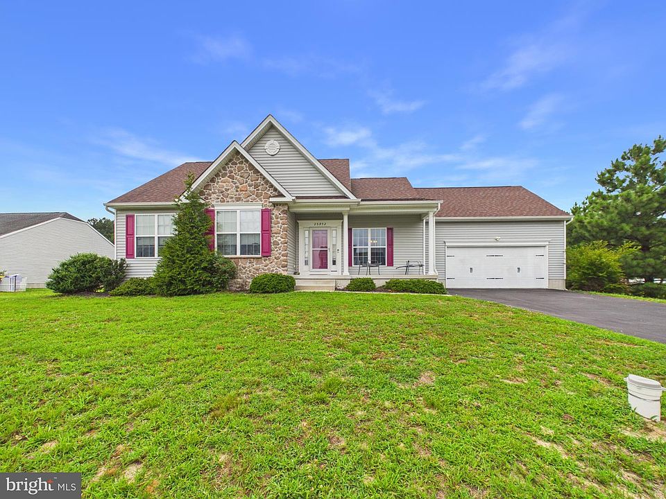 1st image of 25952 Country Meadows Dr