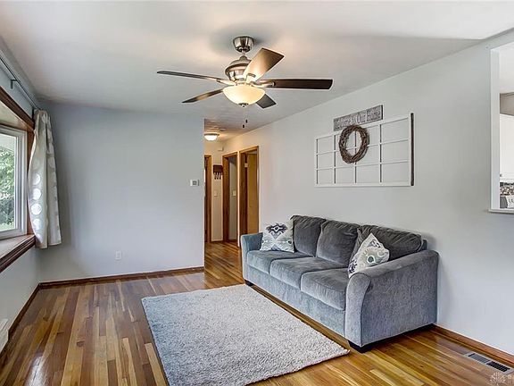 3rd image of 451 Marshall Dr