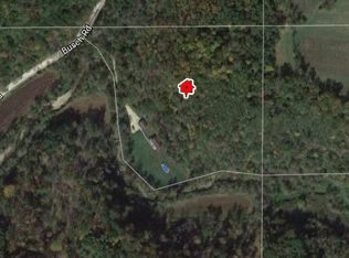 371 Busch Rd, Highland, WI 53543