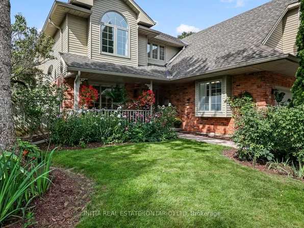 82 Masonville Cres, London, ON N5X 3T2