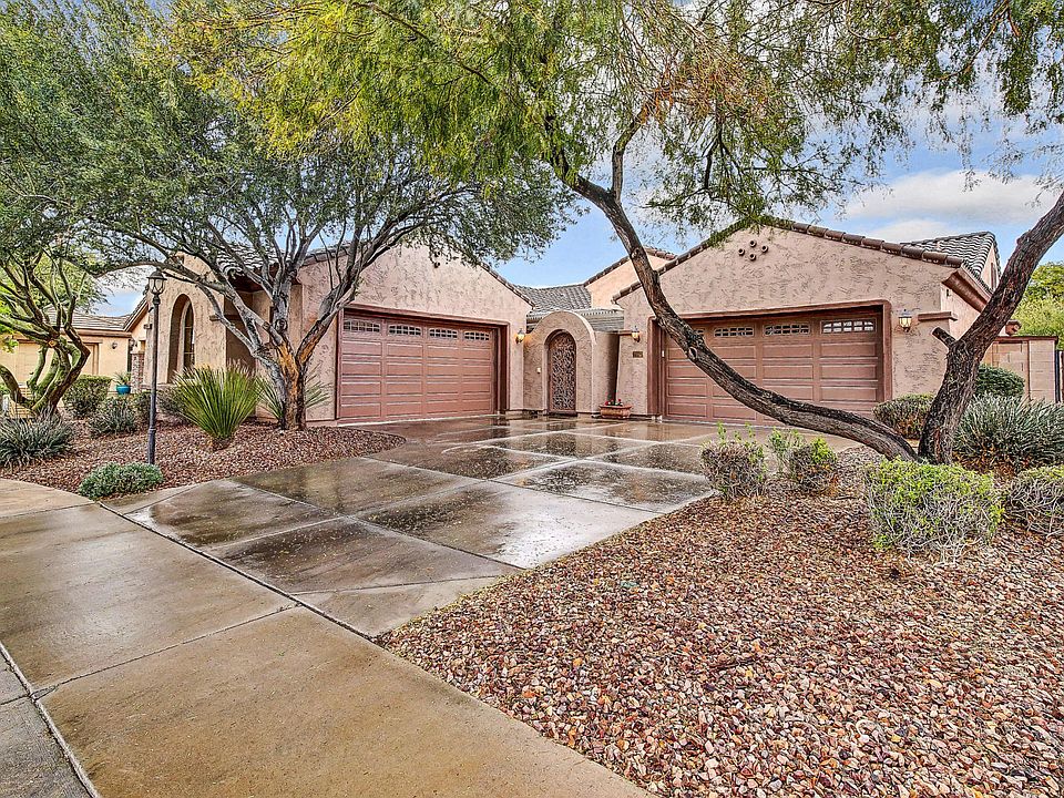 1st image of 2132 E Horseshoe Pl