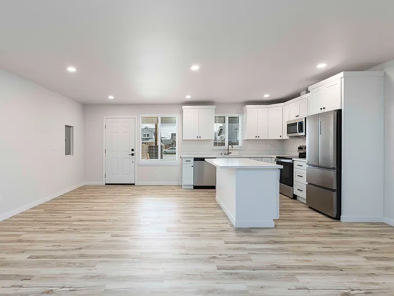 6728 S Madison St #C — Photo 12
