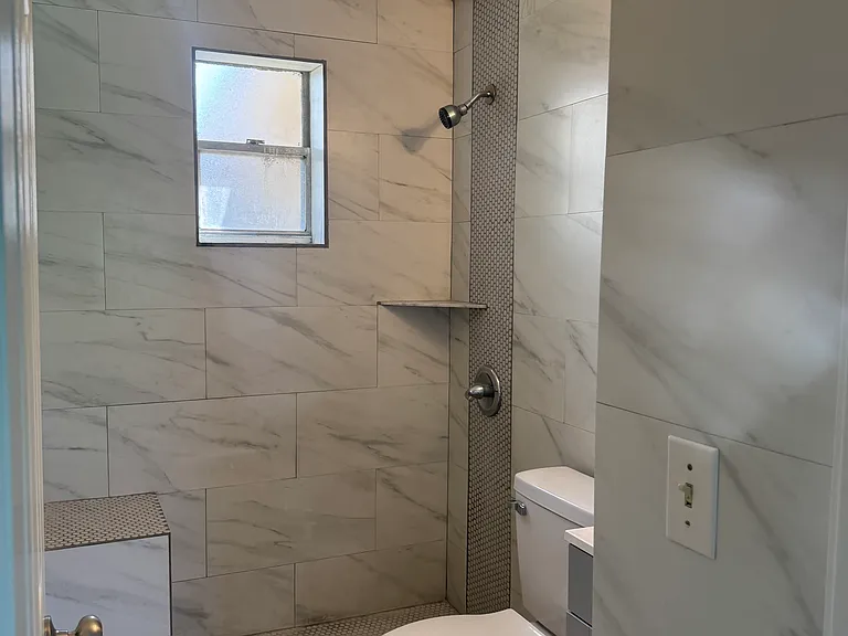 1016 Ardoon St — Photo 17