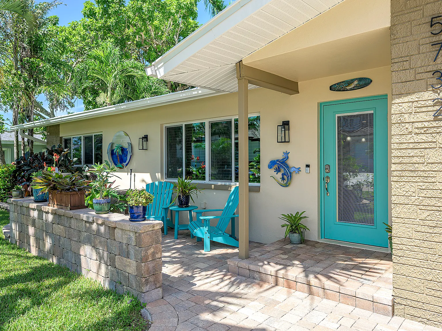 2 bed, 1350 sqft, $2,250 — Photo 3