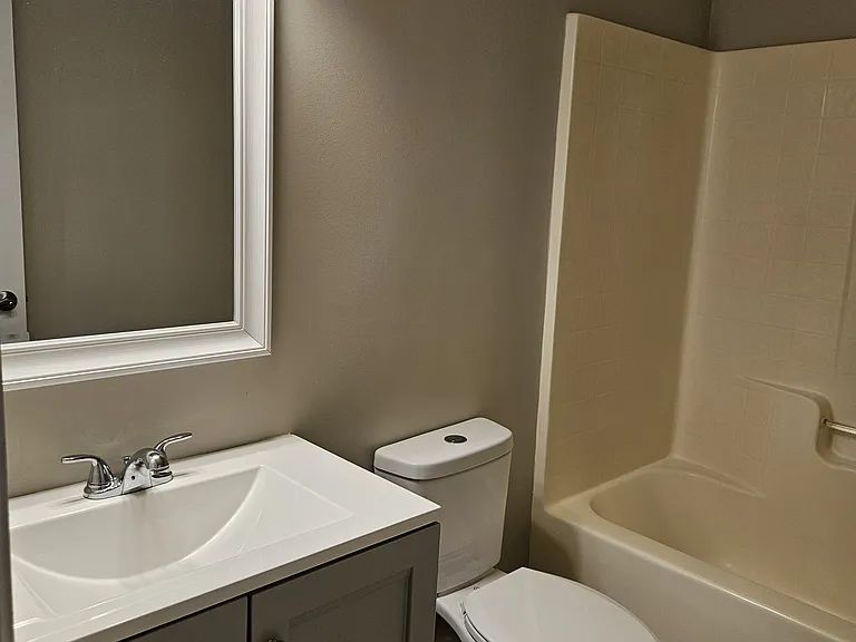 4206 Fayette St — Photo 7