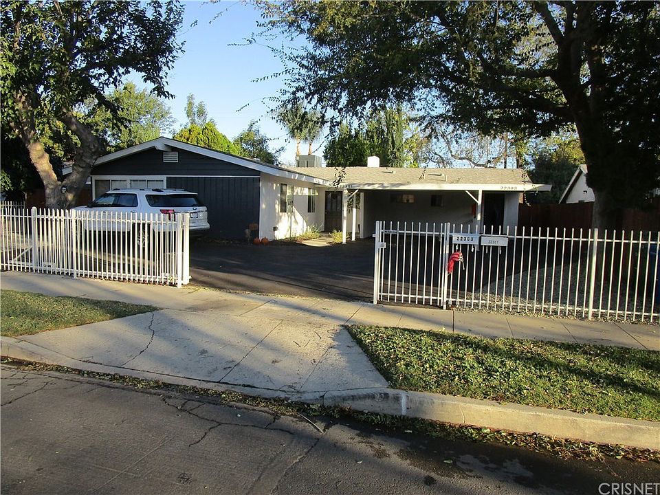 1st image of 22301 Wyandotte St