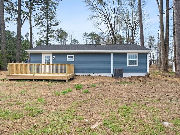 5th image of 5001 Royal Acres Rd