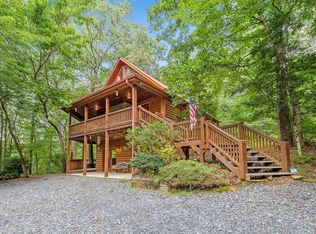 593 Sunrise Valley Rd, Blue Ridge, GA 30513