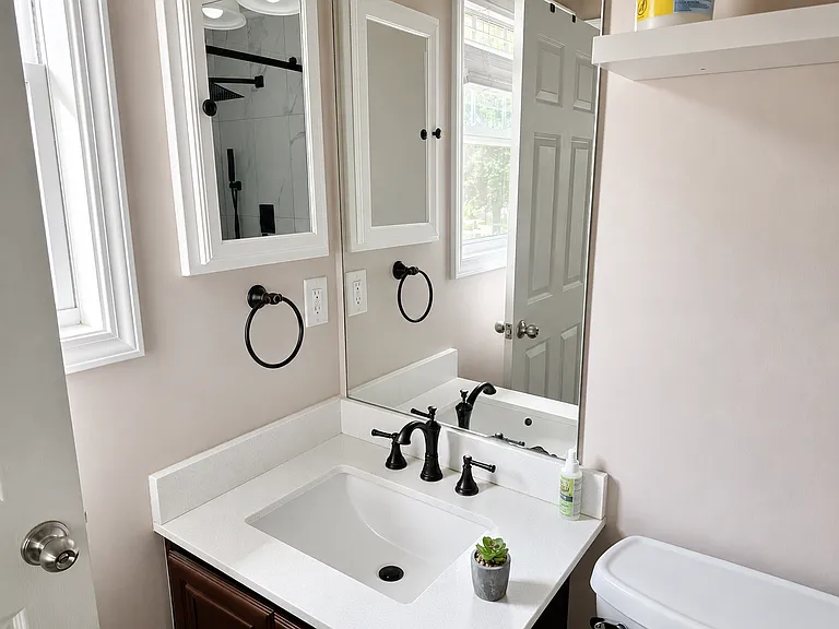 760 Vine St — Photo 6