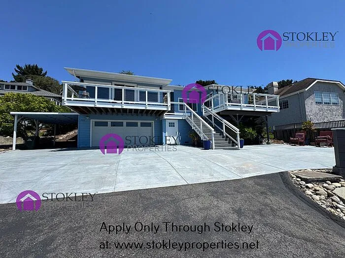 Building Photo - 715 Clubhouse Dr