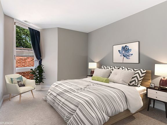 5th image of 2140 N Lincoln Ave APT 5305