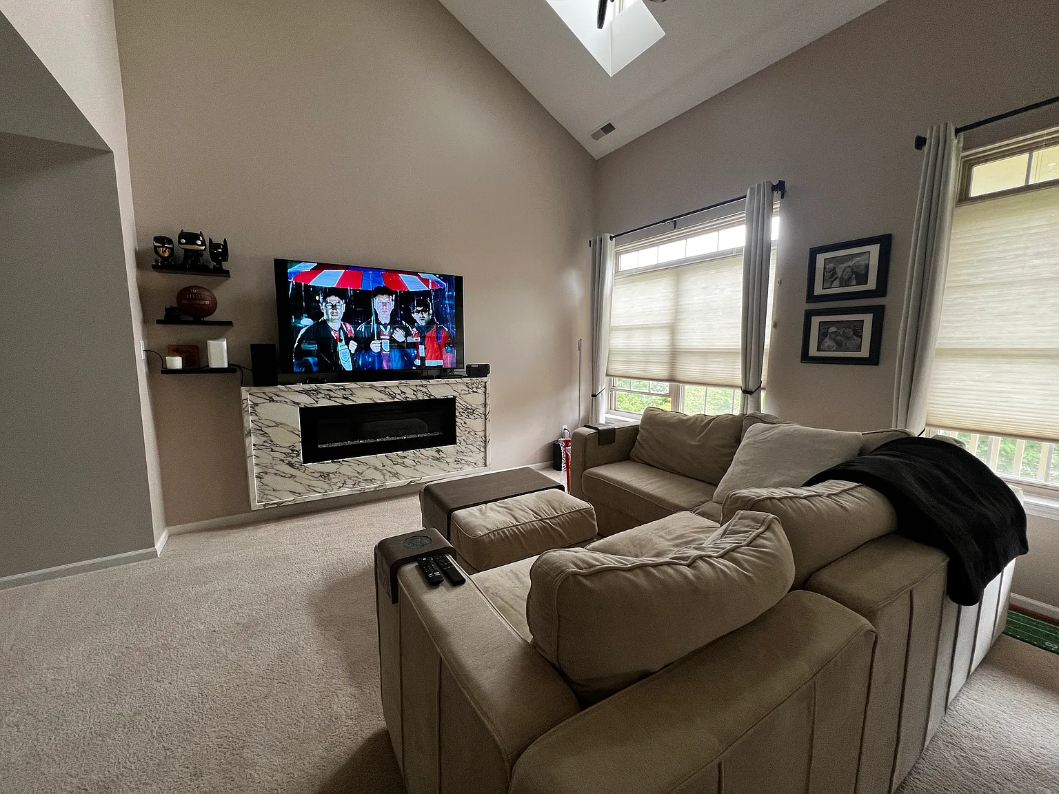 3 bed, 1639 sqft, $2,975 — Photo 3