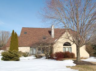 344 Valley View Ln, Chester Springs, PA 19425