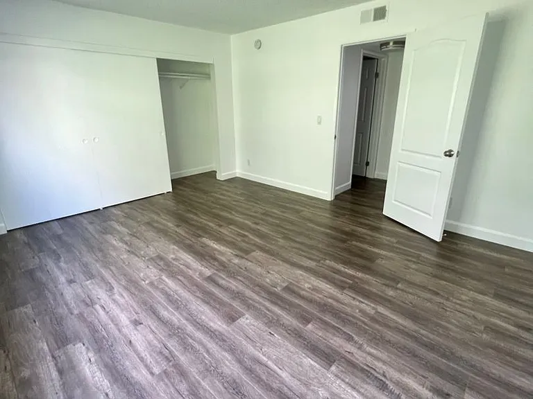 3101 Eagle Rock Blvd — Photo 25