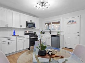 322 Wyoming St, Pittsburgh, PA