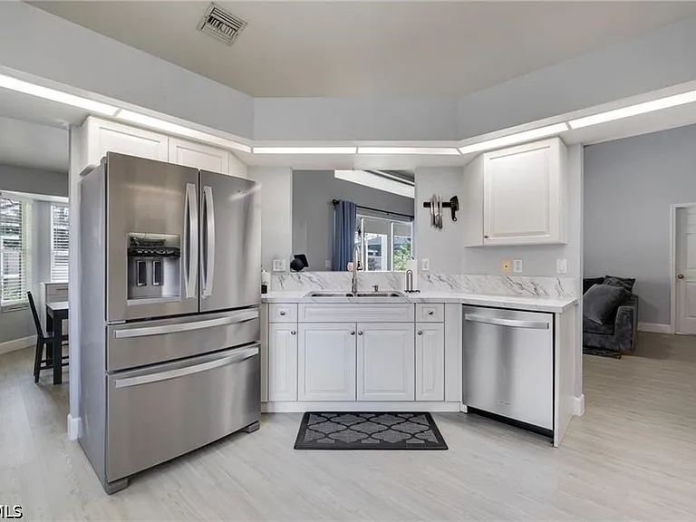 17791 Castle Harbor Dr — Photo 7